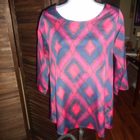 Vintage Everly diamond print burgundy blouse, Small - Picture 1 of 3